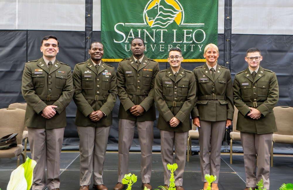 6 Saint Leo University ROTC Cadets Commissioned as 2nd Lieutenants in U